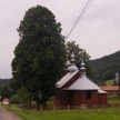 Cerkiew w Bodakach... zdjęcie z jadącego samochodu...